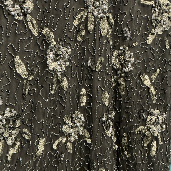 NWOT Adrianna Papell pewter beaded gown SZ 6 - Picture 4 of 9